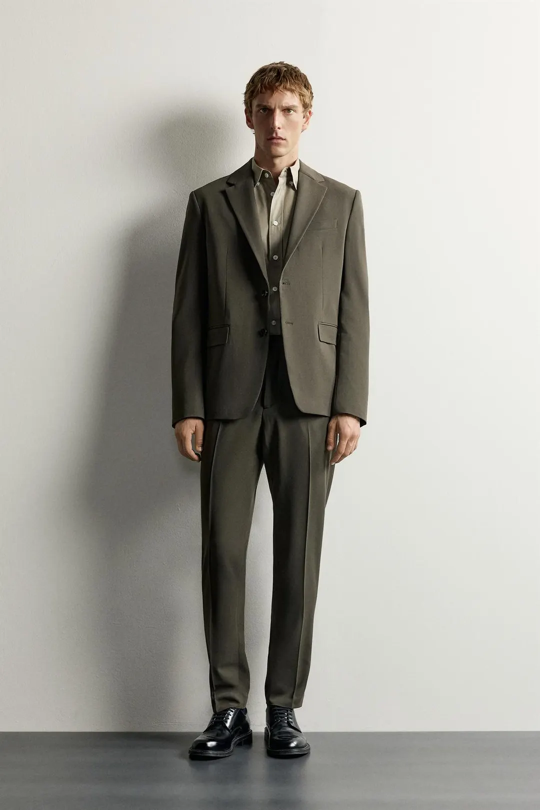 Комфортный костюмный блейзер, Zara