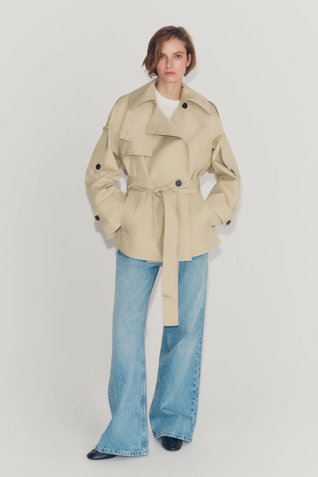 Короткий тренч ZW Collection из водоотталкивающей ткани с поясом, Zara
