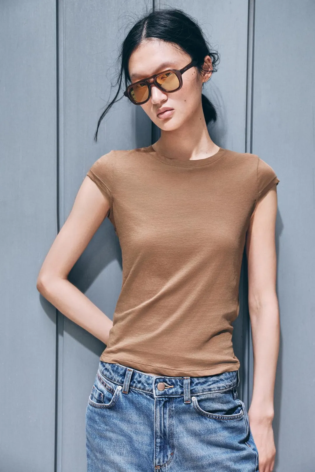 Футболка минималистичная с короткими рукавами, Zara
