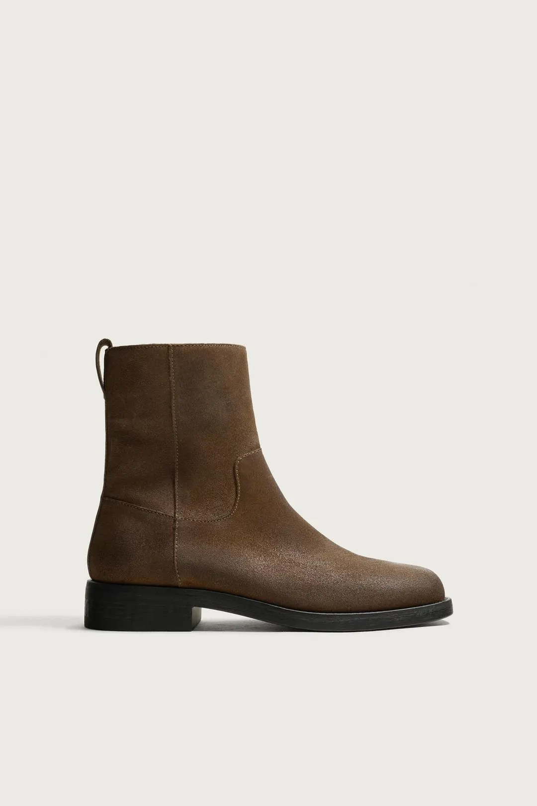 Кожаные сапоги, Zara